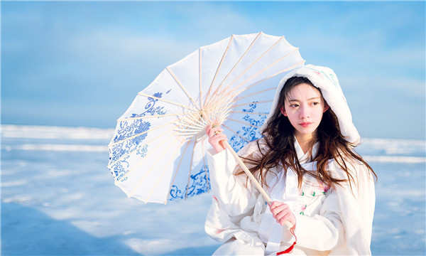 奉新试管代怀生子多少钱一个？助孕之路的费用分析与方案选择